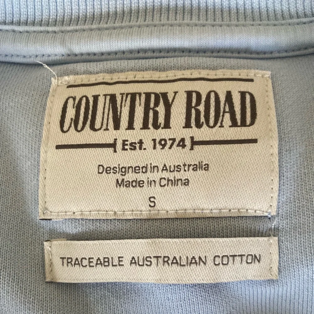 Country Road Heritage Sweat in light blue size Small - Picture 6 of 8
